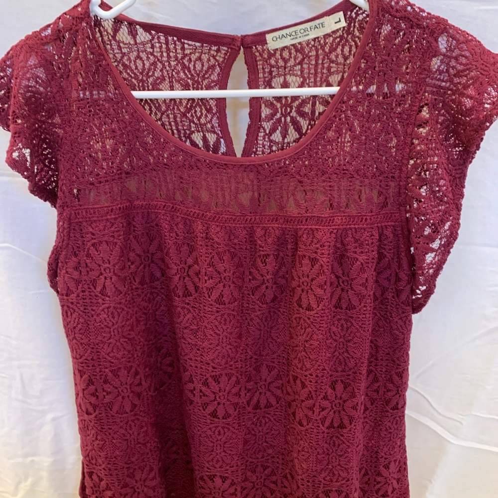 Maroon top size large